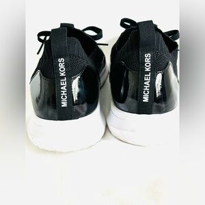 Michael Kors Sneakers Knit Slip On Shoes Black Size 8.5 Leather & Patent accents